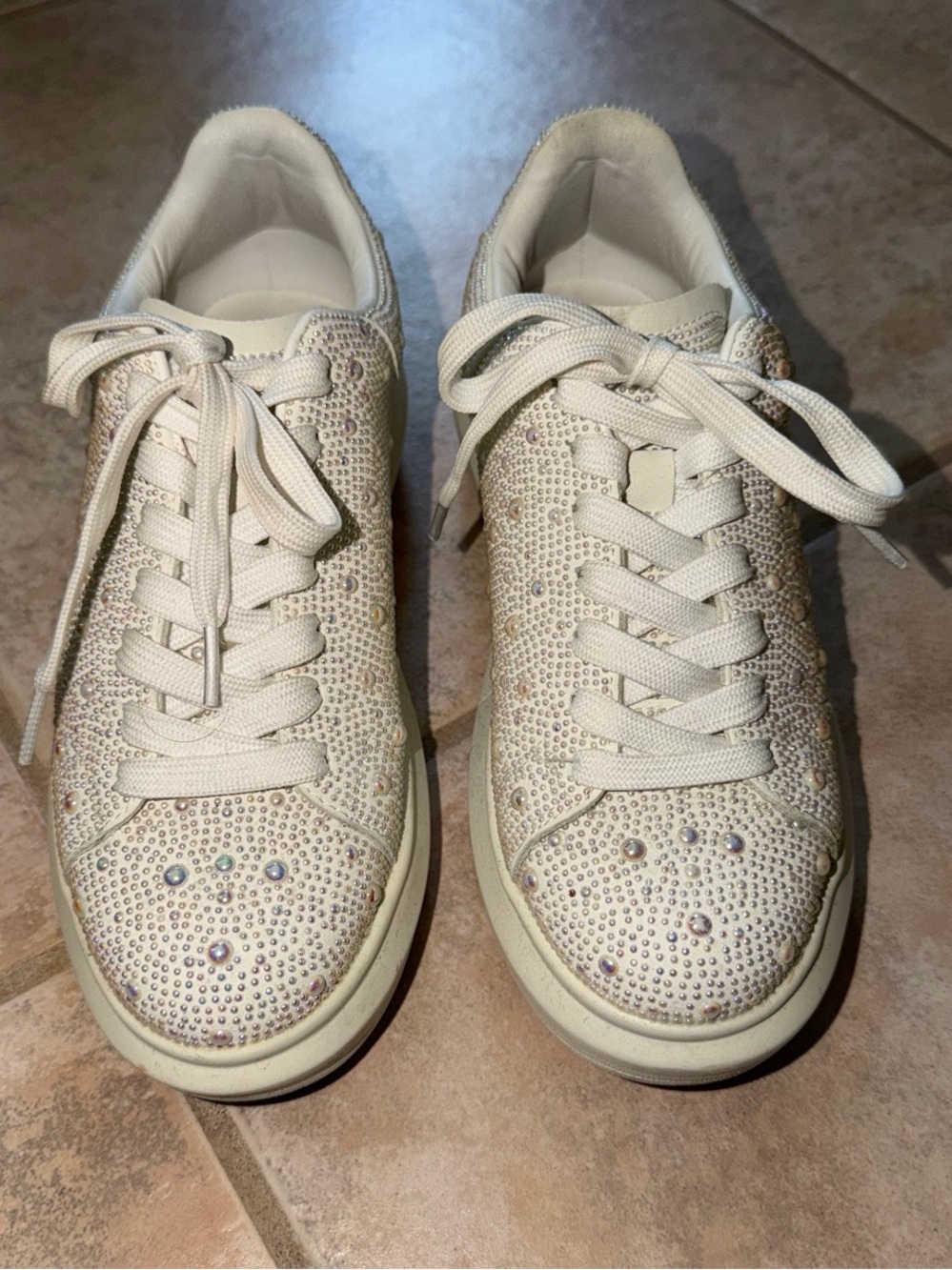 Women’s Steve Madden Pearl Lace-Up Sneakers